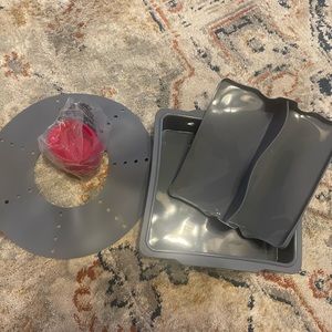 Nuwave Silicone Bakeware NEW Set Cupcakes Cake Pizza